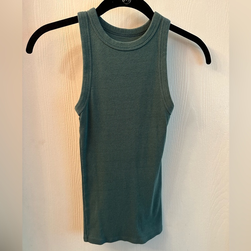 Turquoise ribbed tank